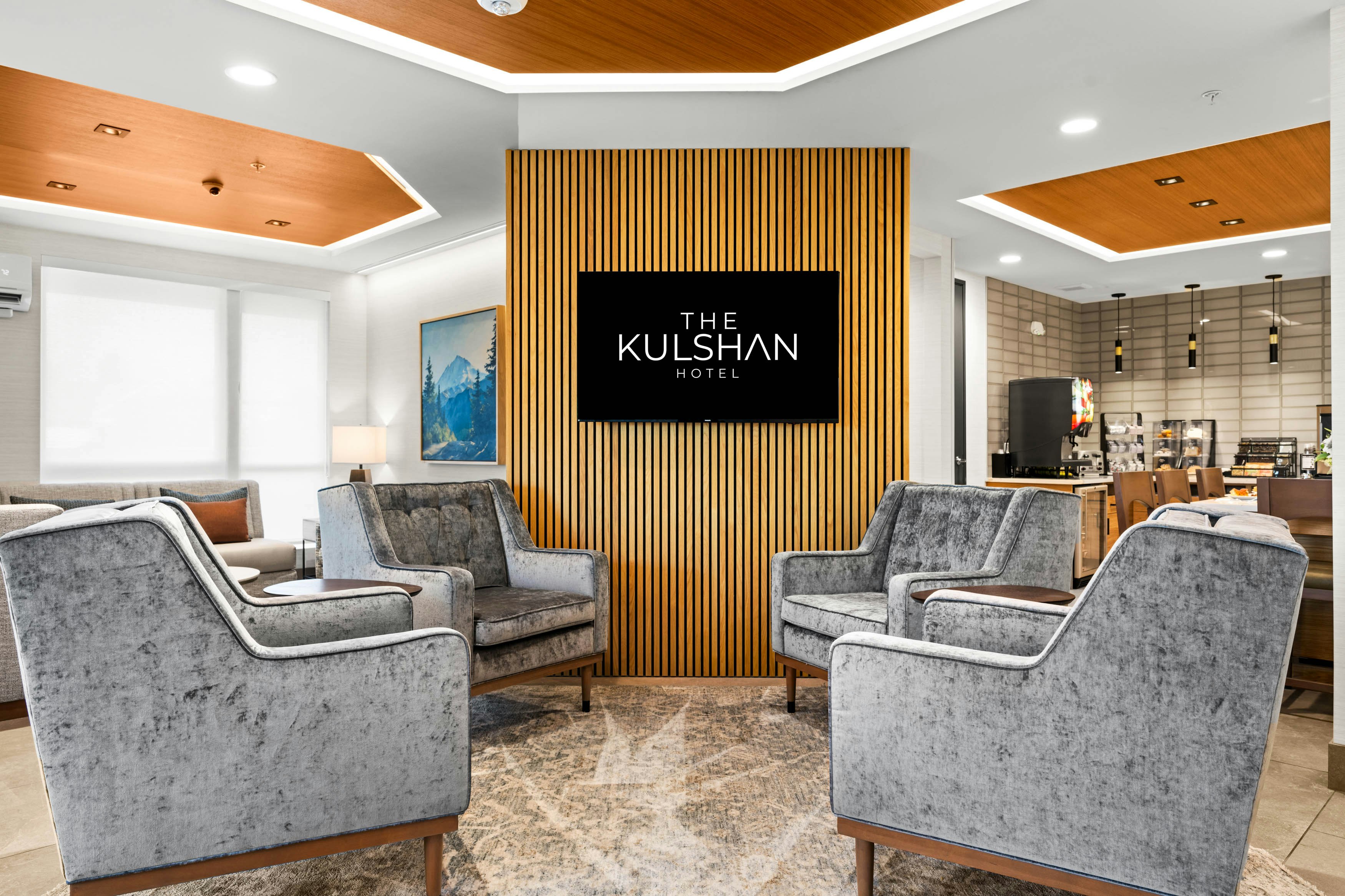 The Kulshan Hotel 20/26