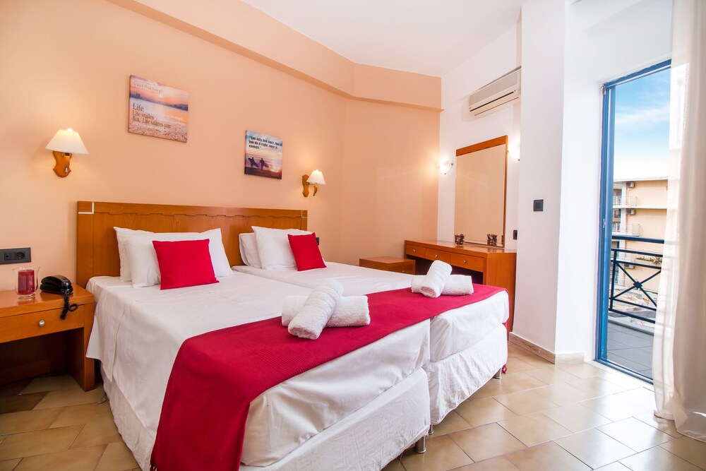 1 BEDROOM, APARTMENT