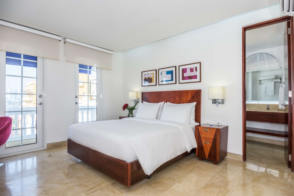NH Cartagena Urban Royal 16/46
