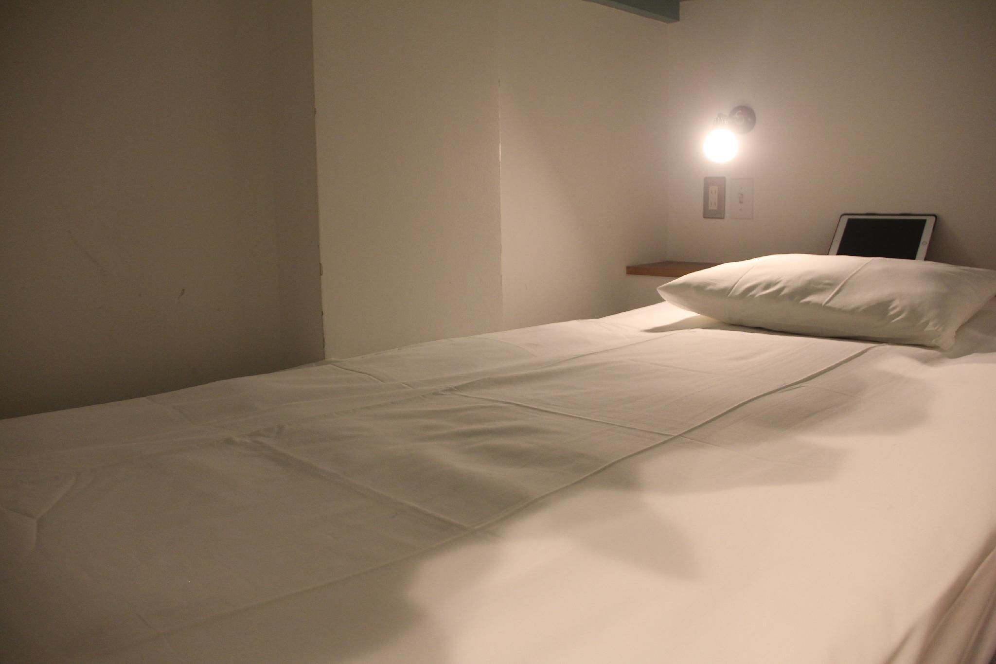 Female Dorm, Female Only, 12 Beds, Shared Bathroom