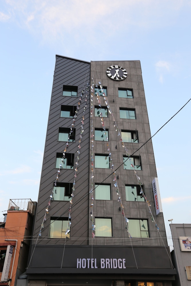 布里奇酒店(Hotel Bridge (ex JJ Motel))(Hotel Bridge (ex JJ Motel)) 图片1