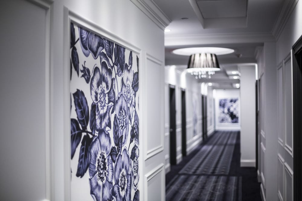 La Banque Hotel 30/40