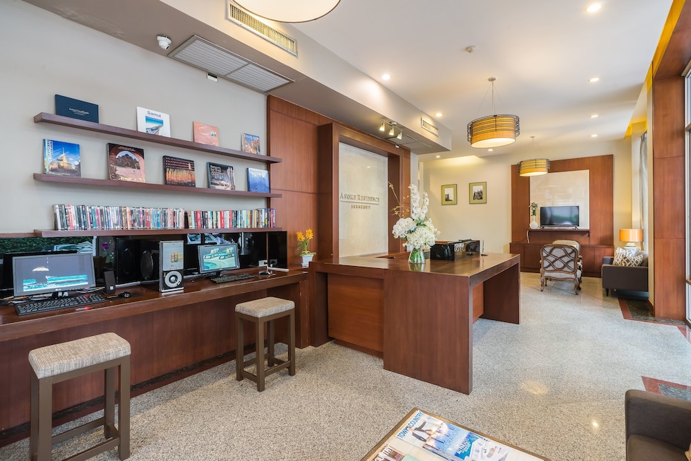 Asoke Residence Sukhumvit by UHG 7/74