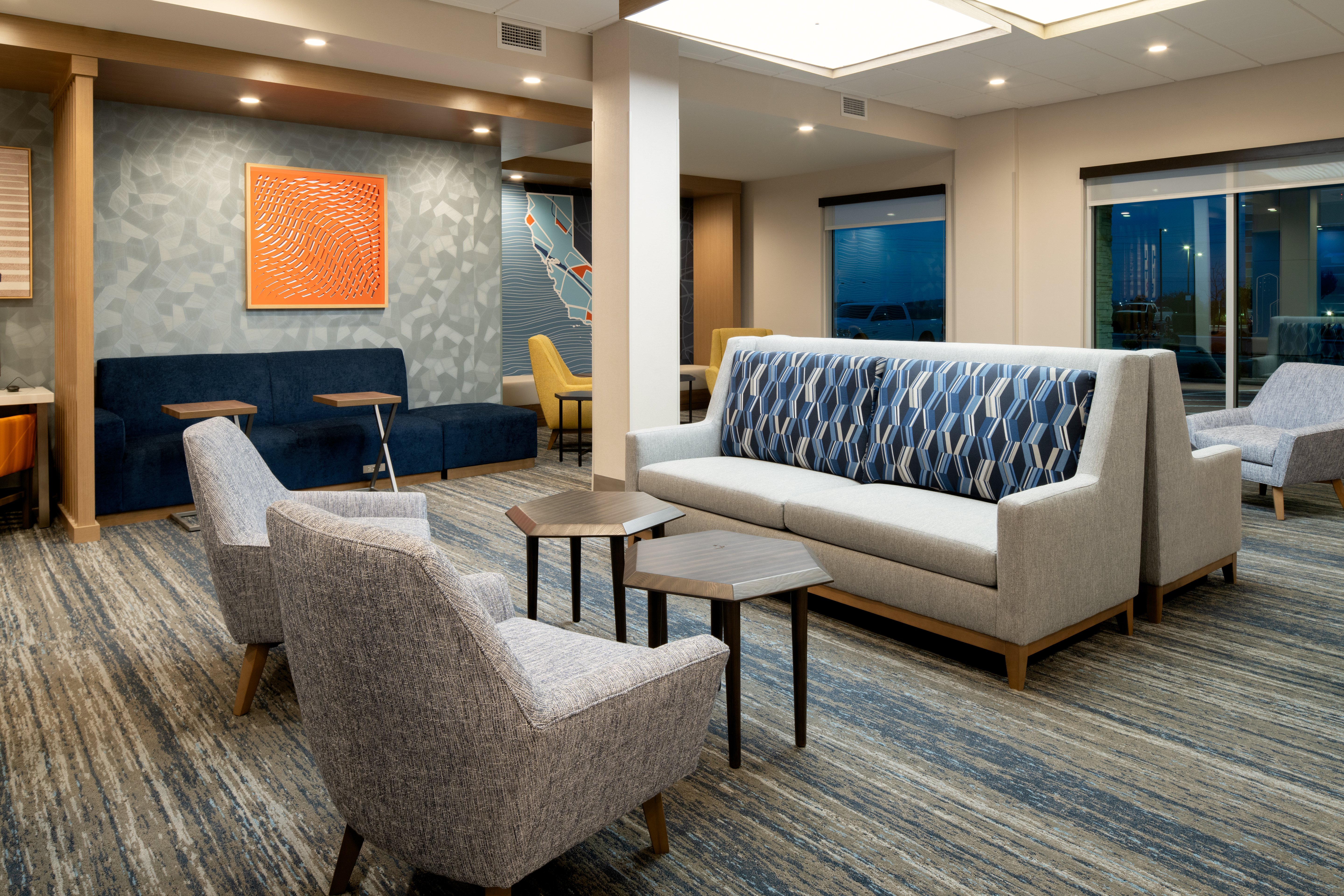 Holiday Inn Express & Suites - Hollister, an IHG Hotel 26/40