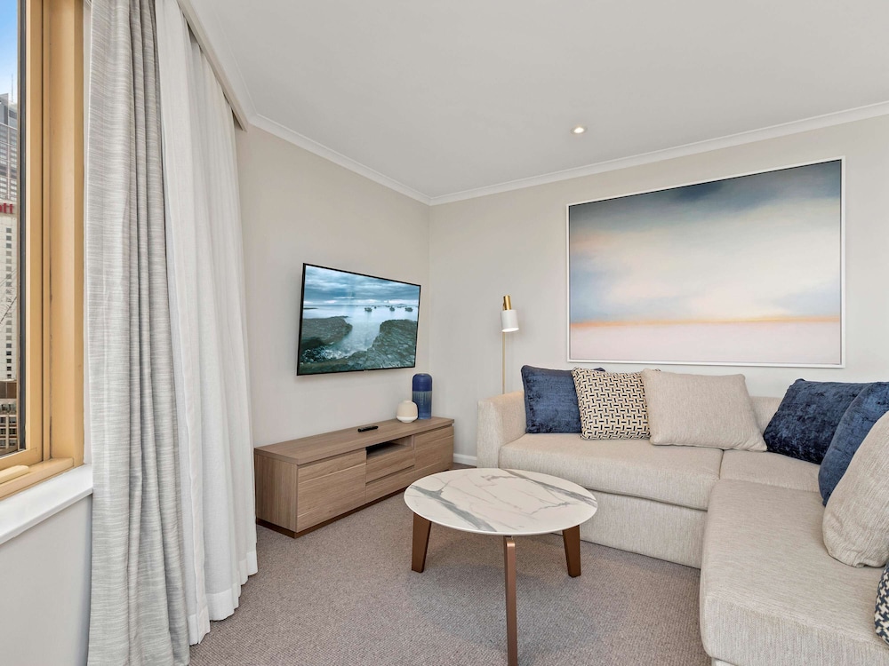 The Sebel Quay West Suites 42/74