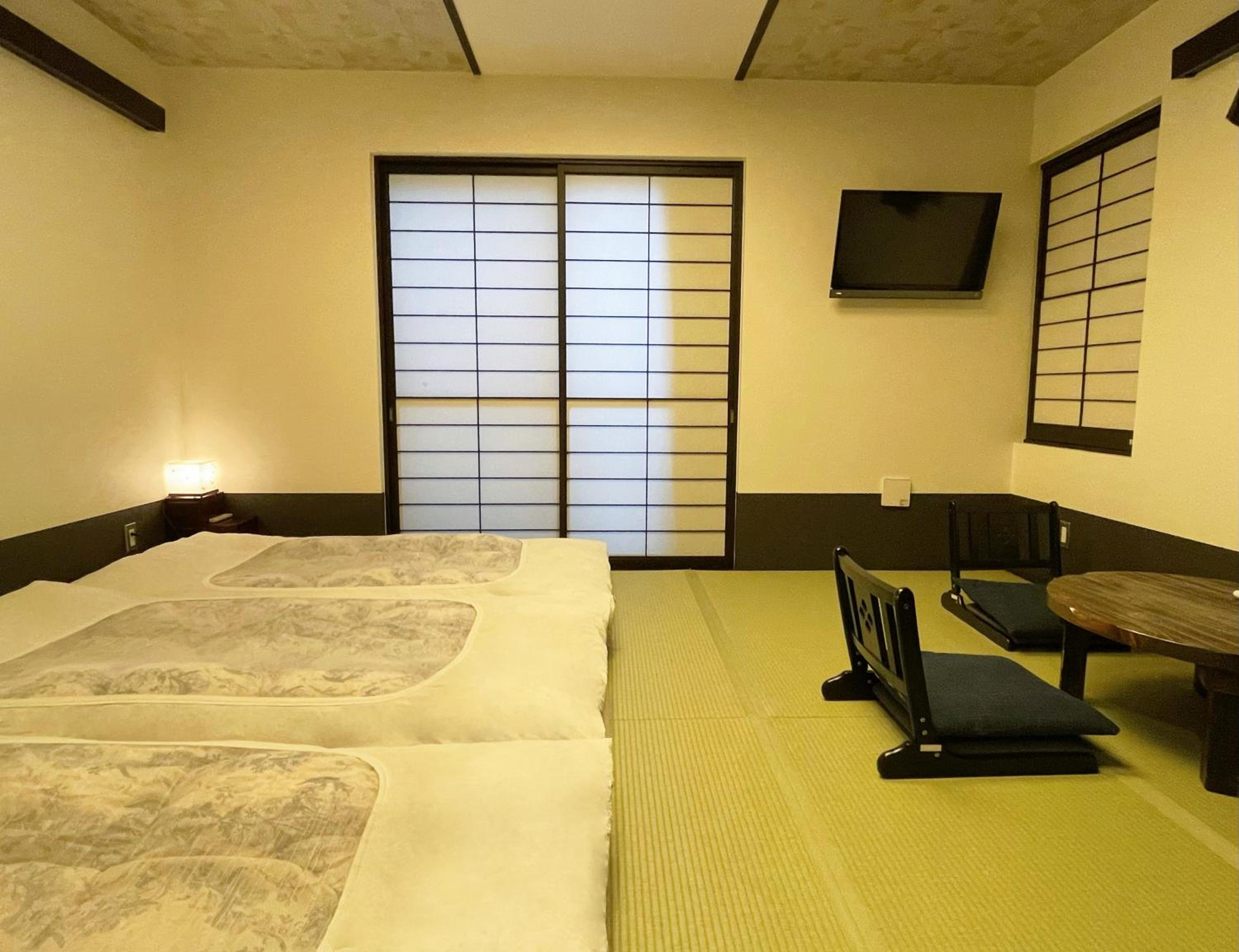 JAPANESE, SUPERIOR, GARDEN VIEW
