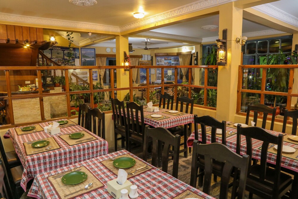 restaurant-cafeteria