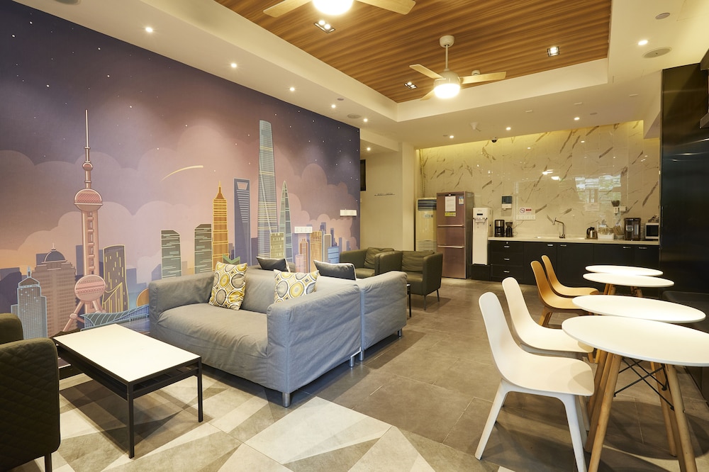 Shanghai Meego Yes Hotel 30/48