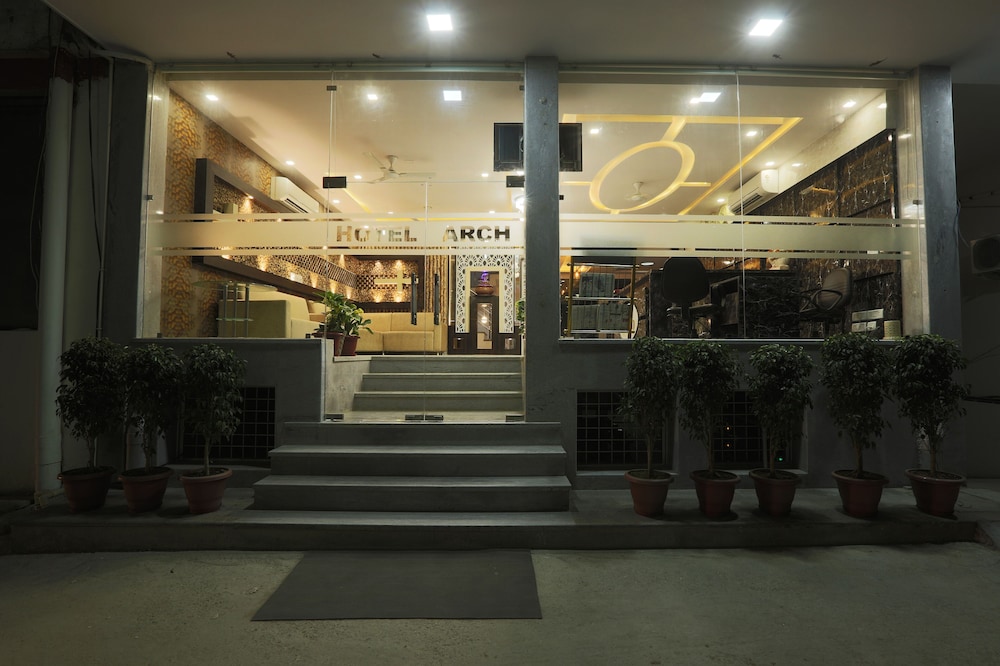 Hotel ARCH 43/68