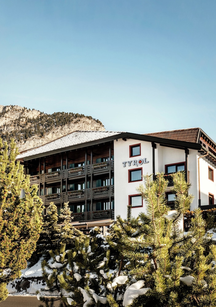 Hotel Tyrol 5/66