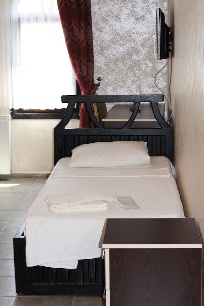 Antik Manastir Butik Otel 8/33