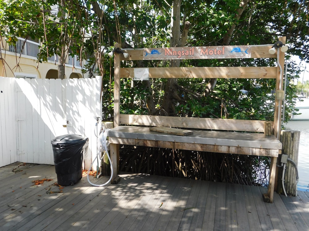Kingsail Resort 49/59