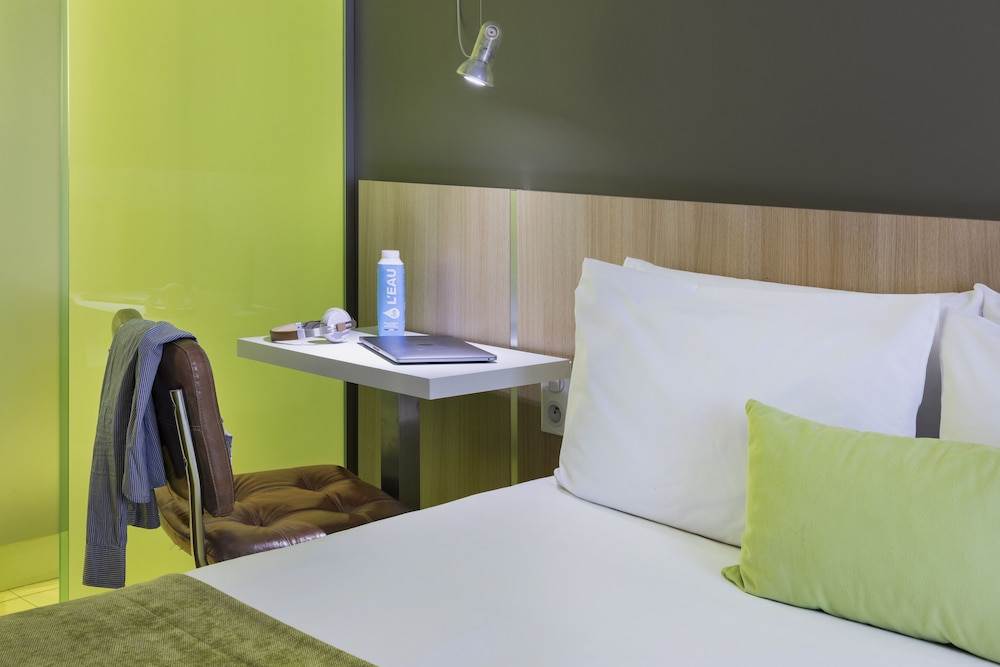 Paris Gare du Nord La Fayette Hotel 28/46