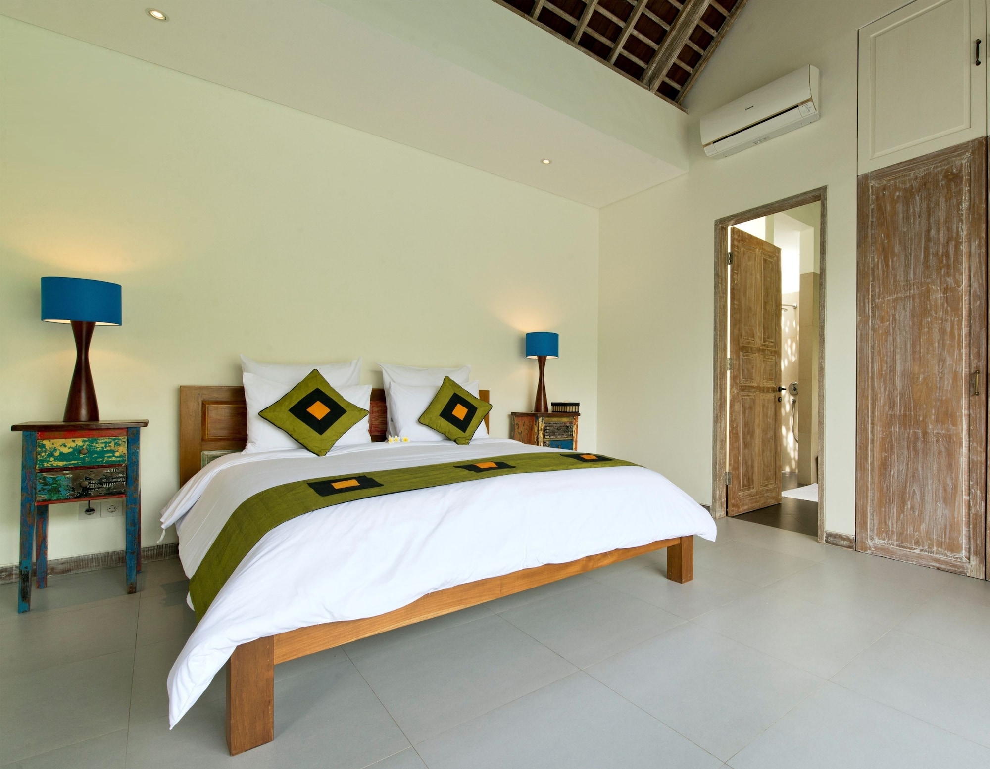 1 BEDROOM, VILLA, PRIVATE POOL