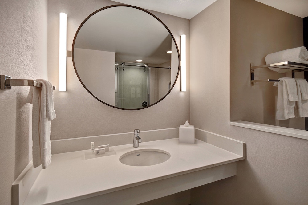Fairfield Inn & Suites by Marriott Las Vegas Airport South 19/53