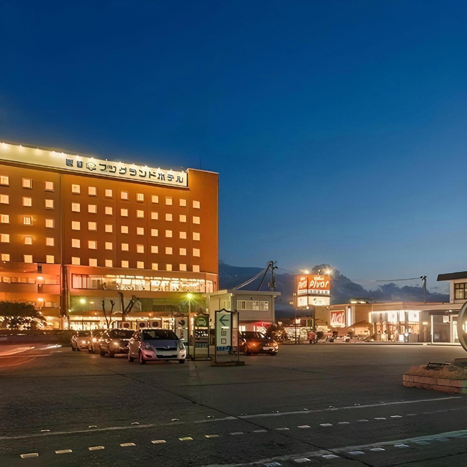 Ekimae Fuji Grand Hotel 6/38