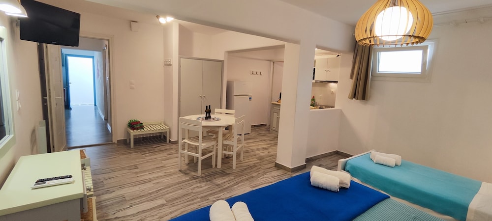 Ragousis Apartments 24/50