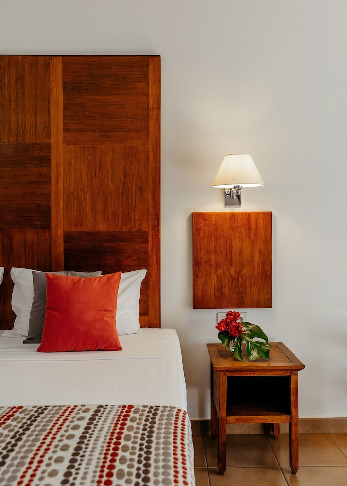 Hotel Le Recif Saint Gilles 29/50