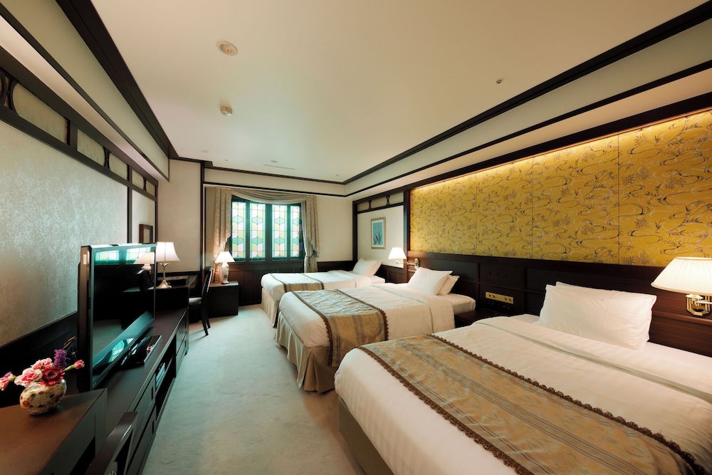 Kanazawa Hakuchoro Hotel Sanraku 12/48