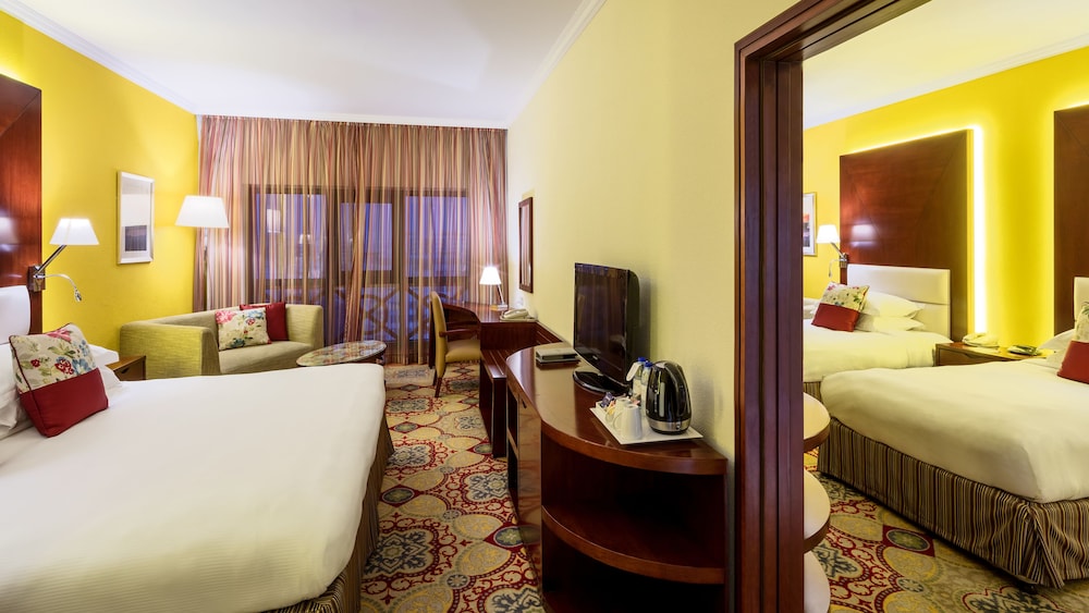 Opera Grand Hotel 6/32