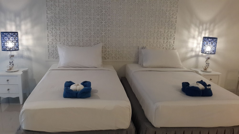 Pp Blue Sky Resort 15/42