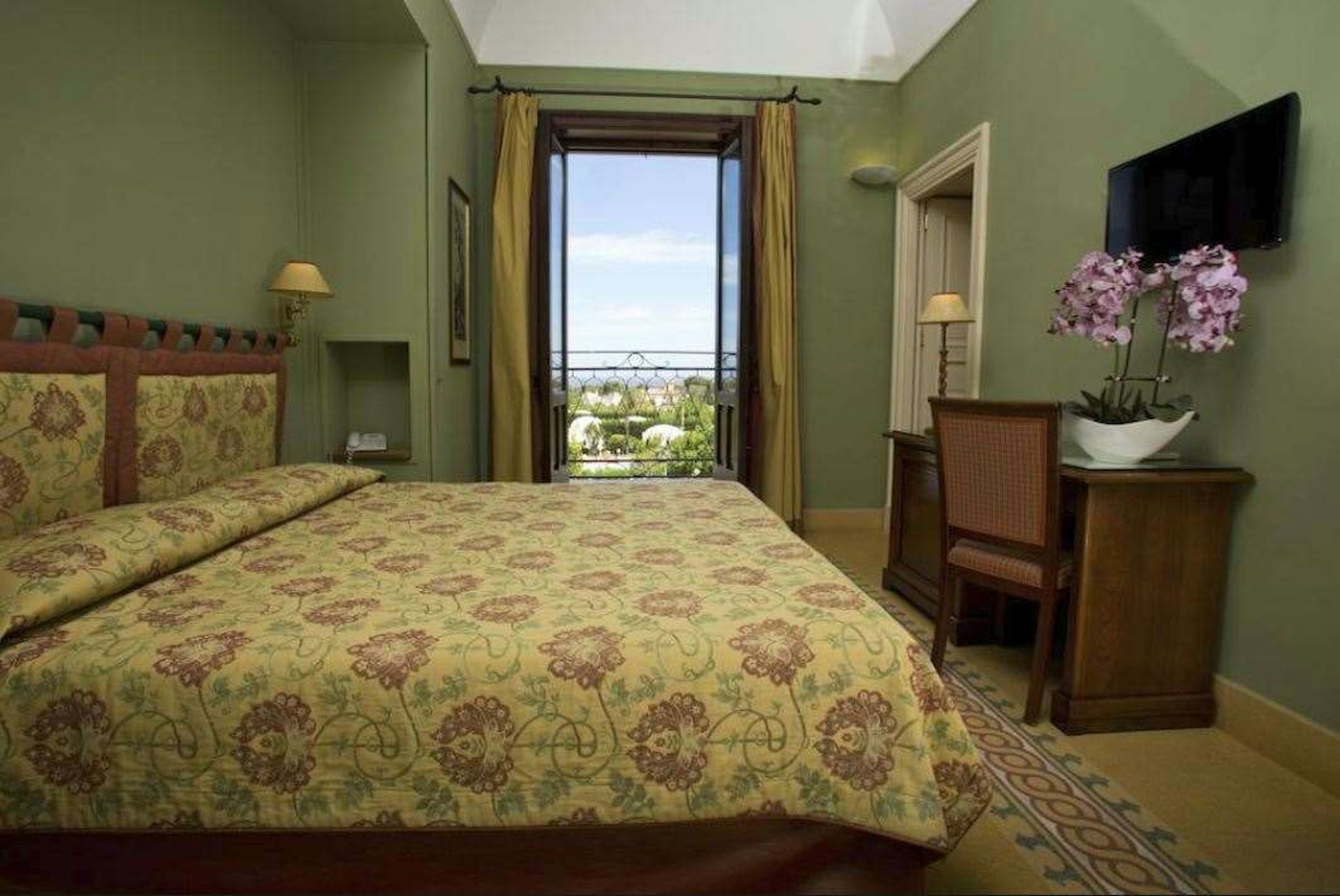 Villa Favorita Hotel and Events 3/17