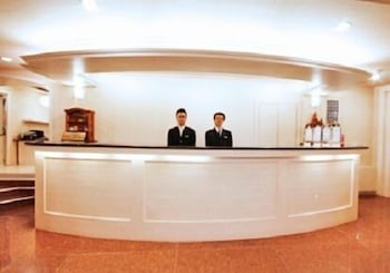 Kindness Hotel Yuanlin 5/50