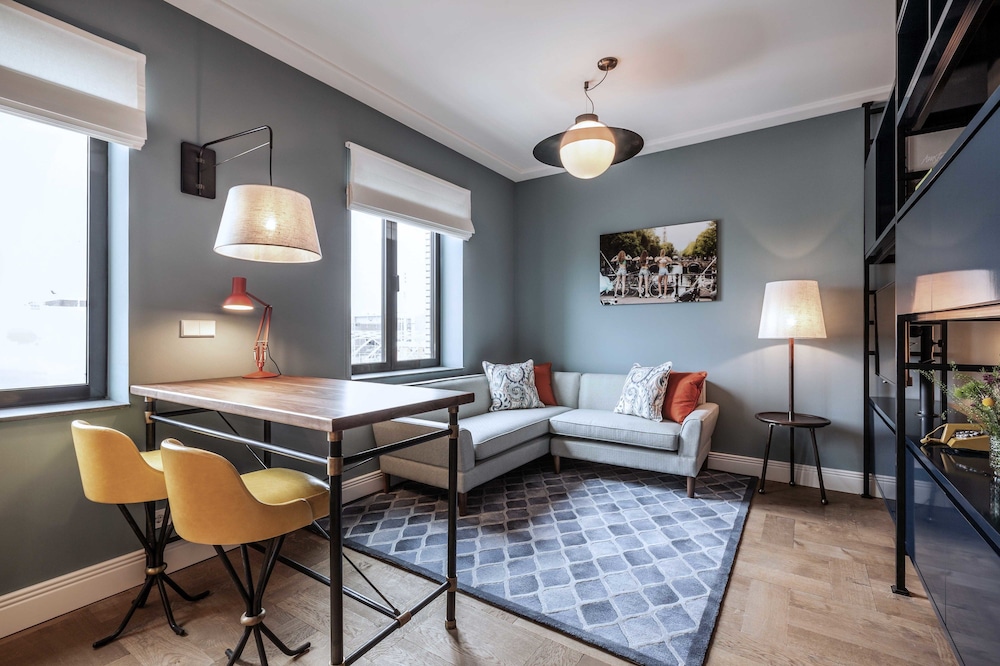 Hotel Twenty Eight 31/47