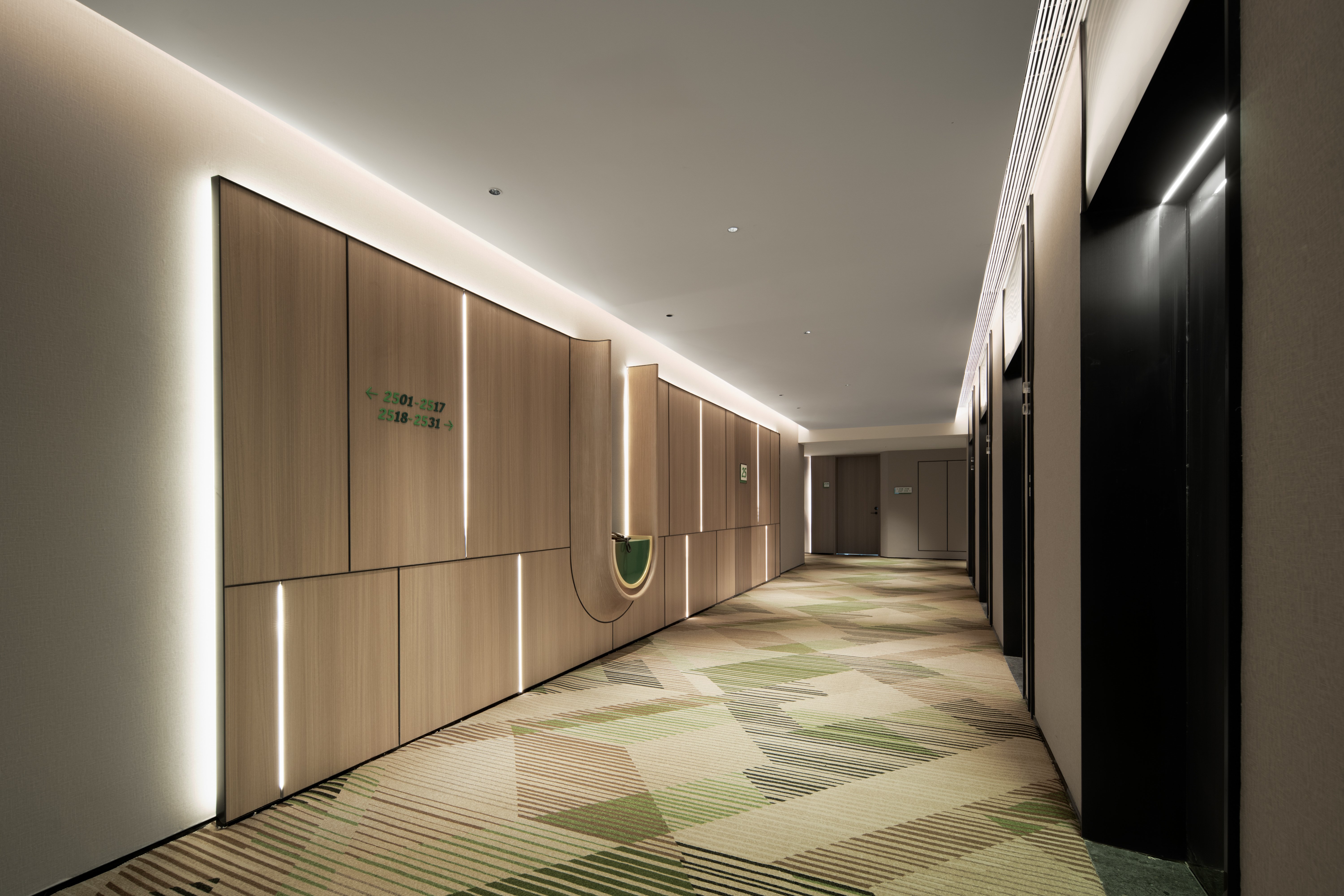 Holiday Inn and Suites Chongqing Nanan 5/29