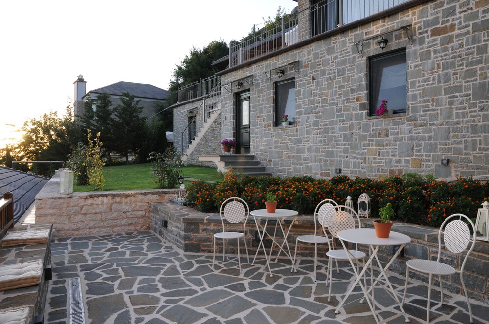 Mir boutique hotel 51/59
