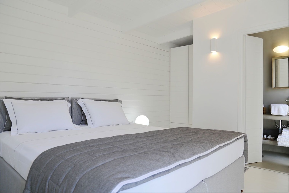 Seven Santa Maria Paros Boutique Hotel 10/36