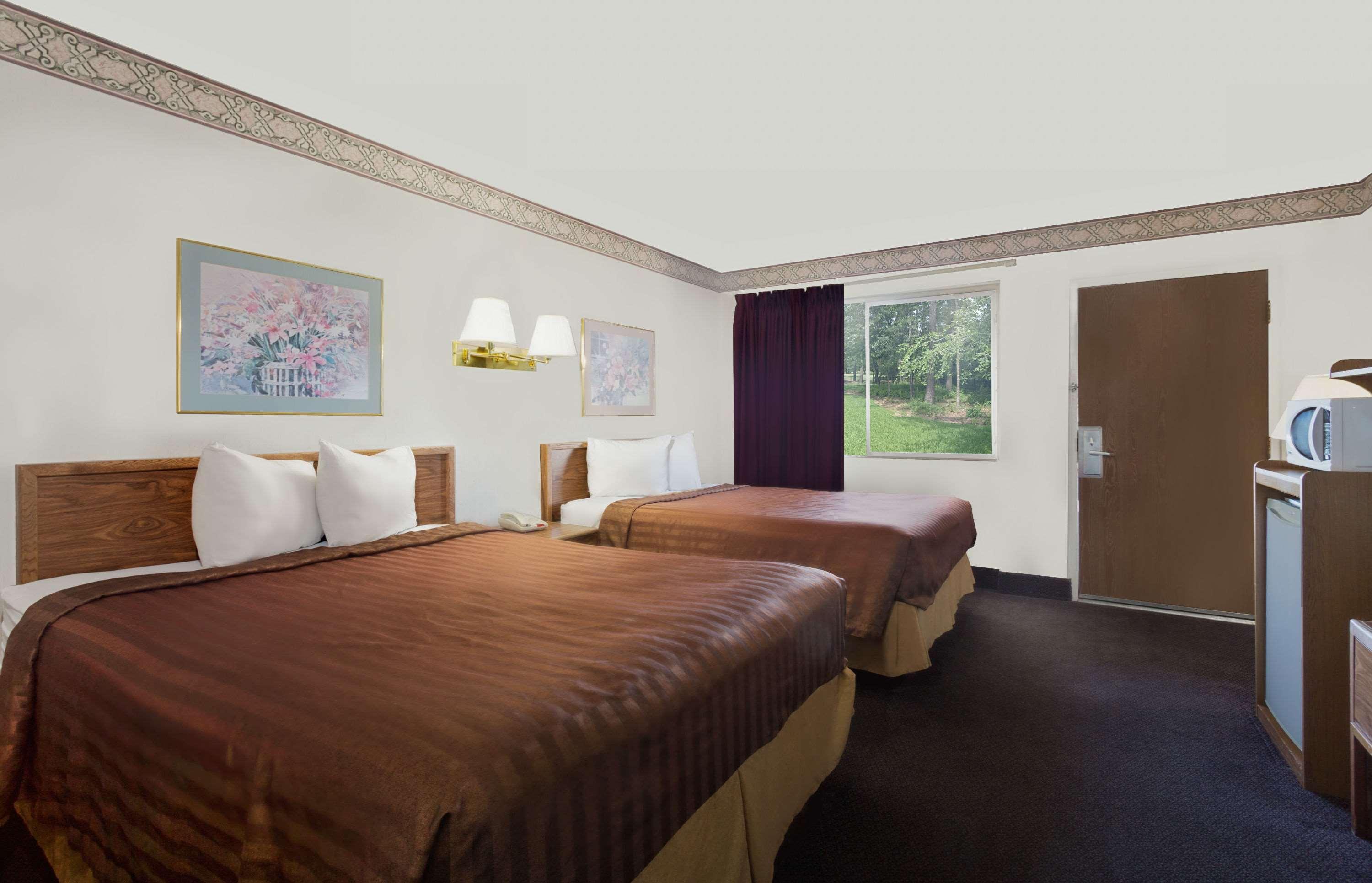 Room, Quadruple, 2 Queen Beds
