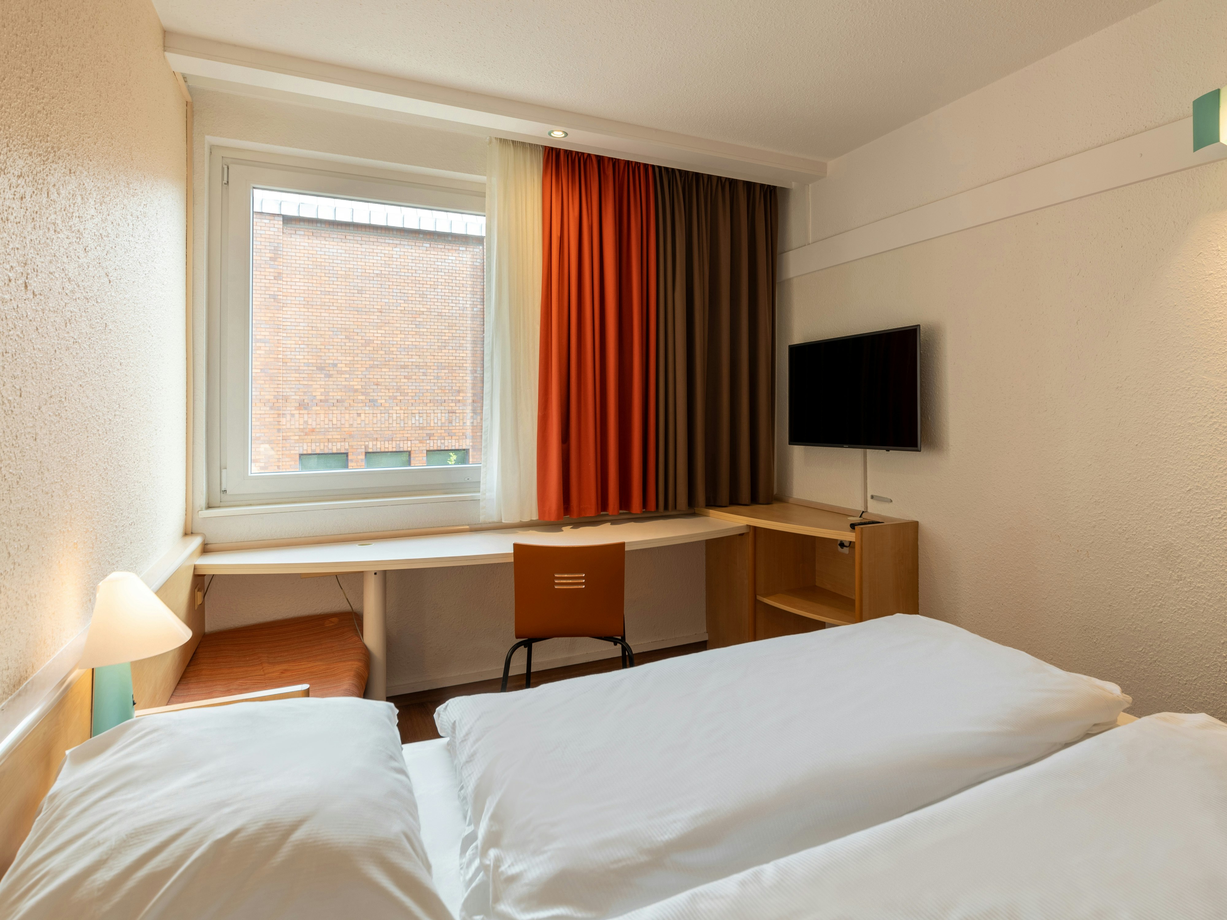 B&B Hotel Duisburg Hbf-Nord 8/30