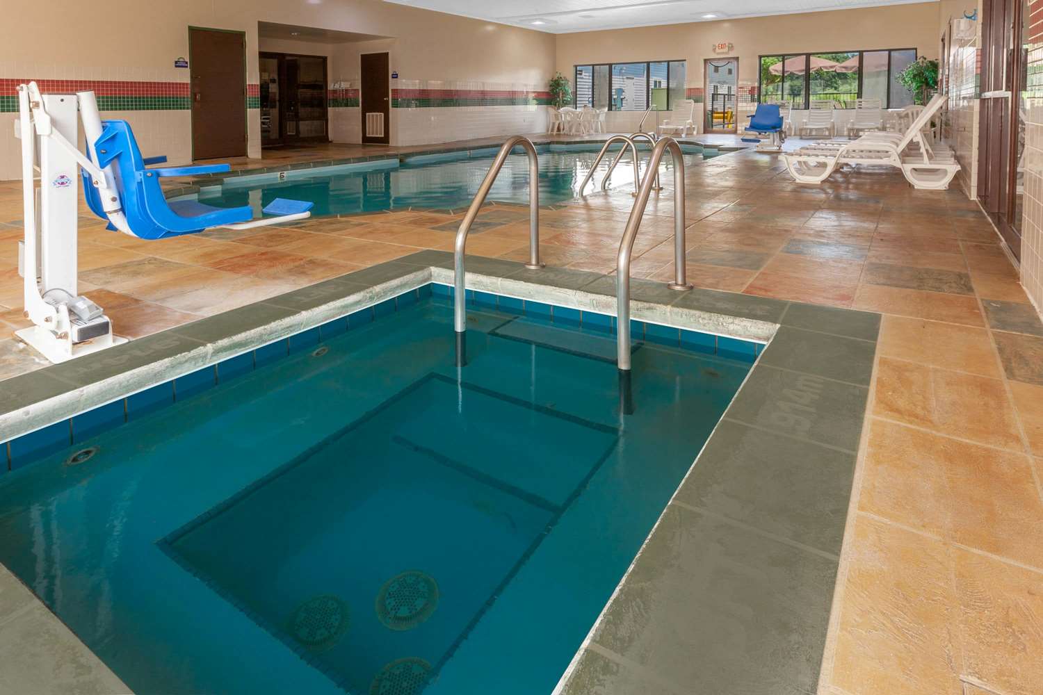 Days Inn By Wyndham Milan Sandusky South 4/11