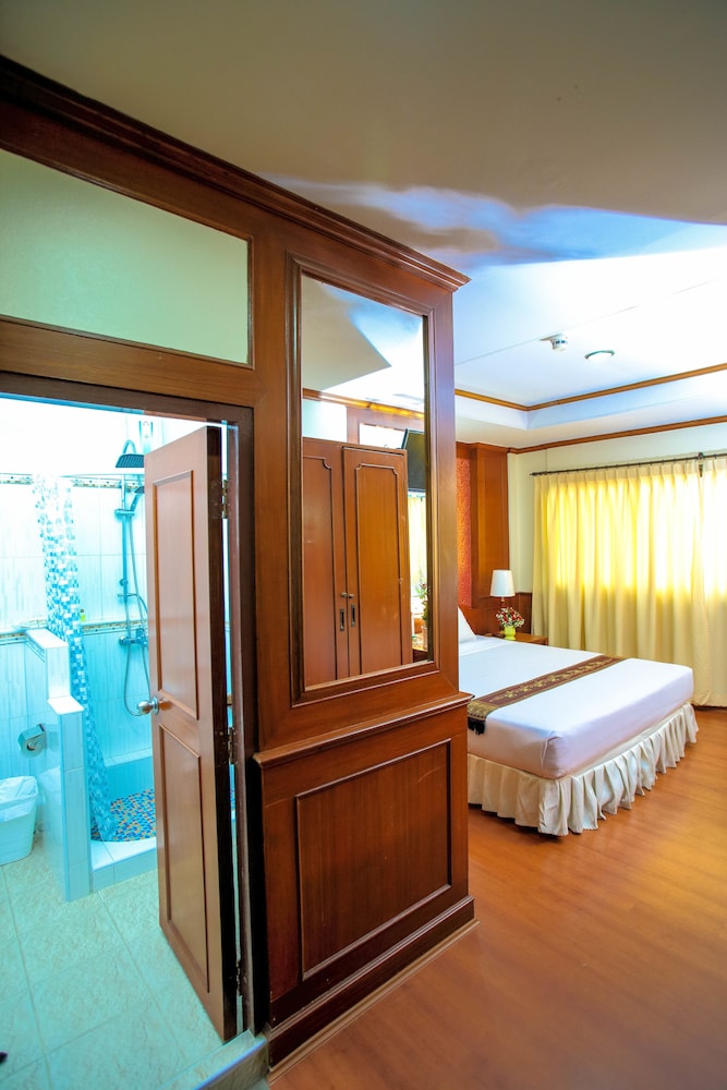 Pj Watergate Hotel 36/65