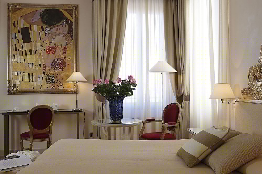 Liassidi Palace 41/84