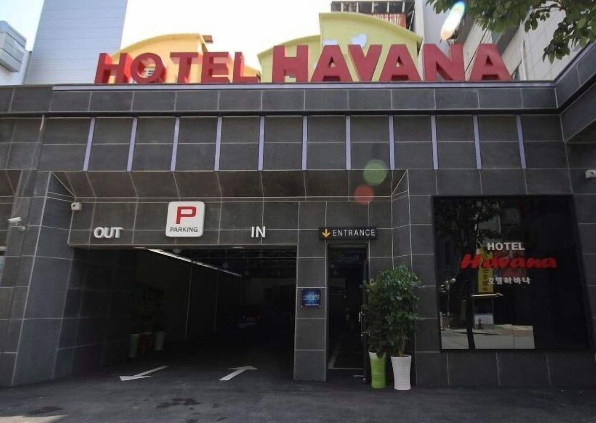 Havana Hotel 6/36