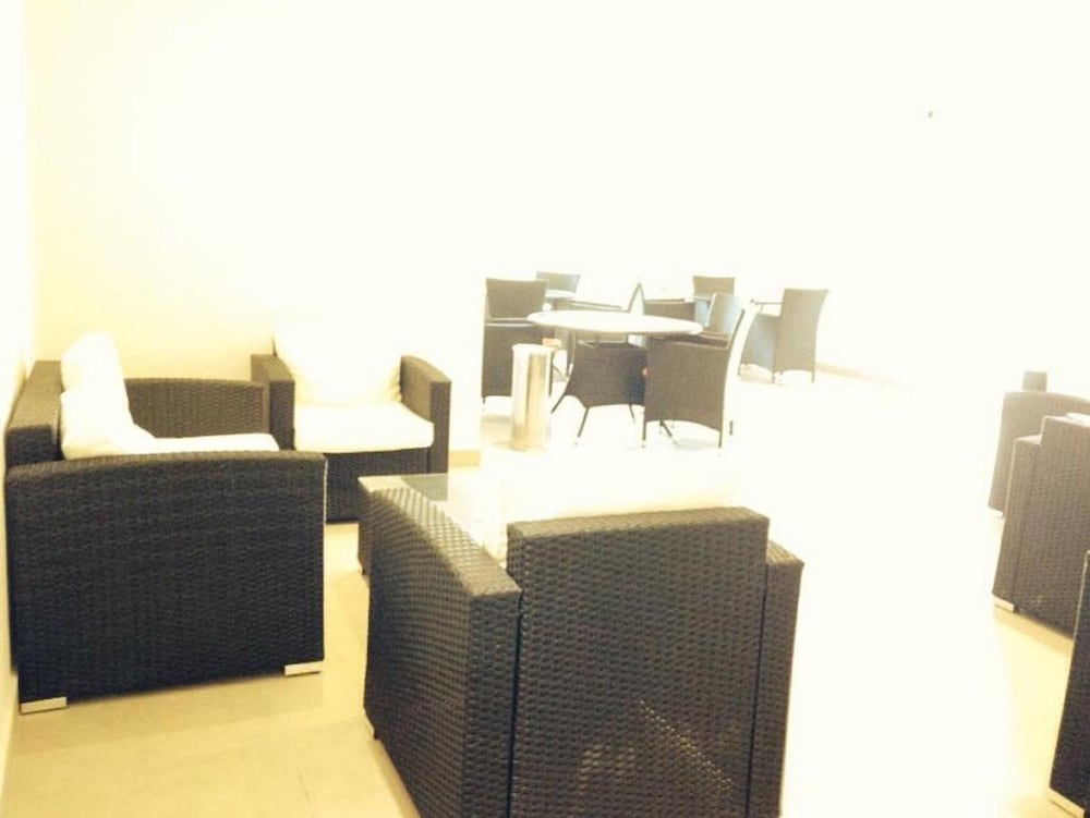 Lijam Hotel 38/50