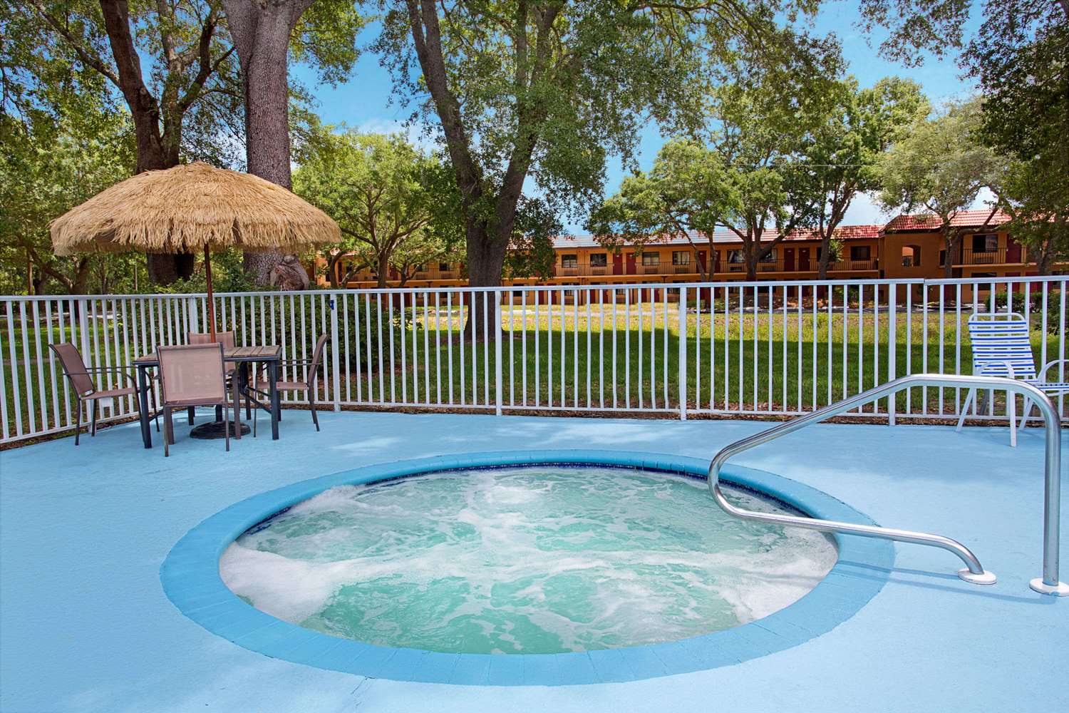 Stayable Suites Kissimmee West 21/29
