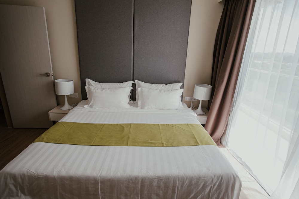 Deco Home @Aru Suites 16/50