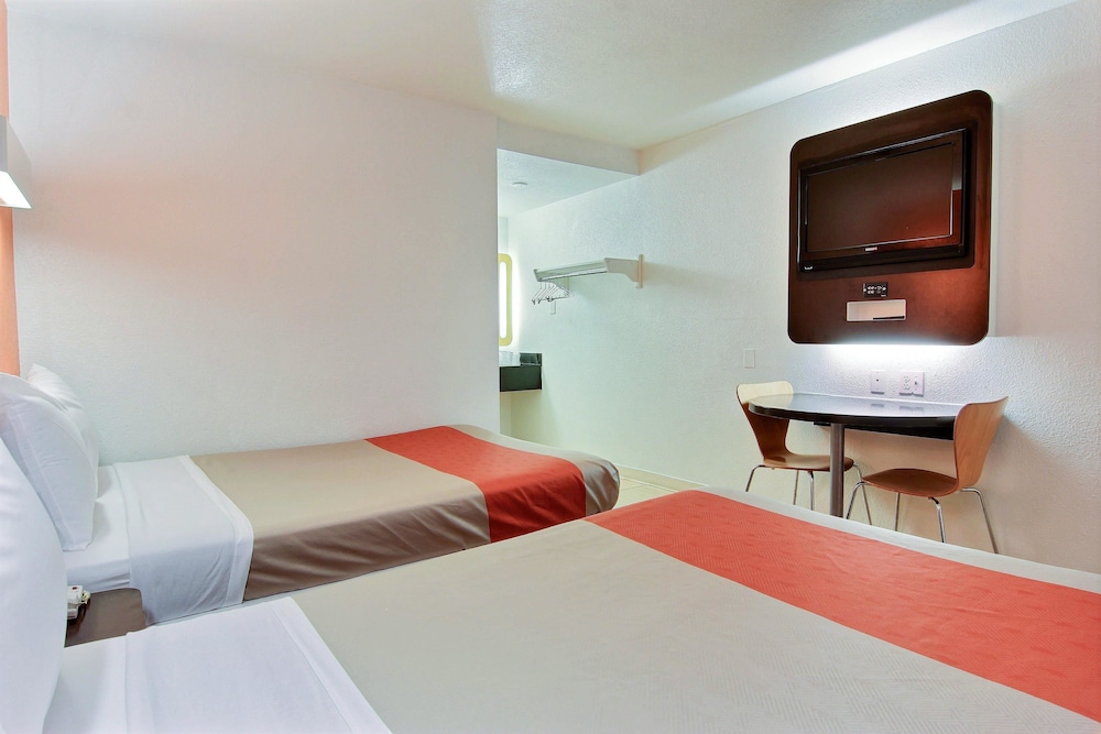 Motel6 Corpus Christi, TX - East - North Padre Island 14/58