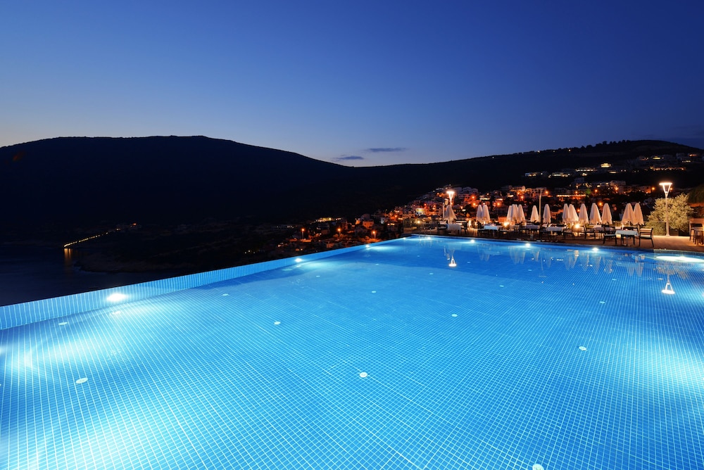 Kalamar Hotel 40/50
