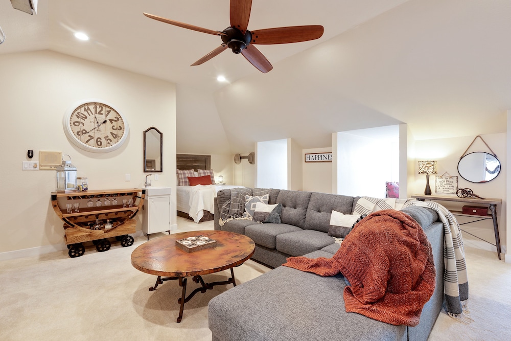 The Plantation House Boutique Inn 25/50