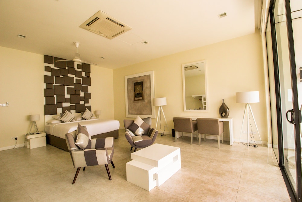 Green Turtle Villa 32/50