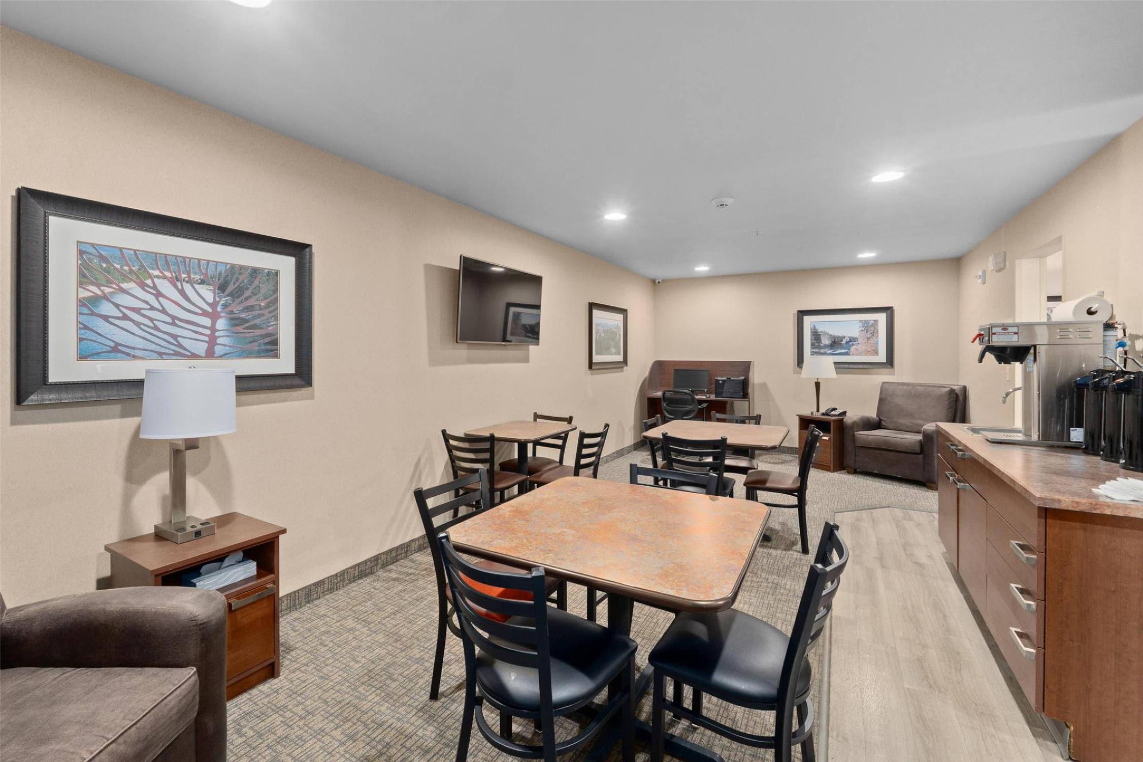 MainStay Suites Spokane Valley, WA 15/15