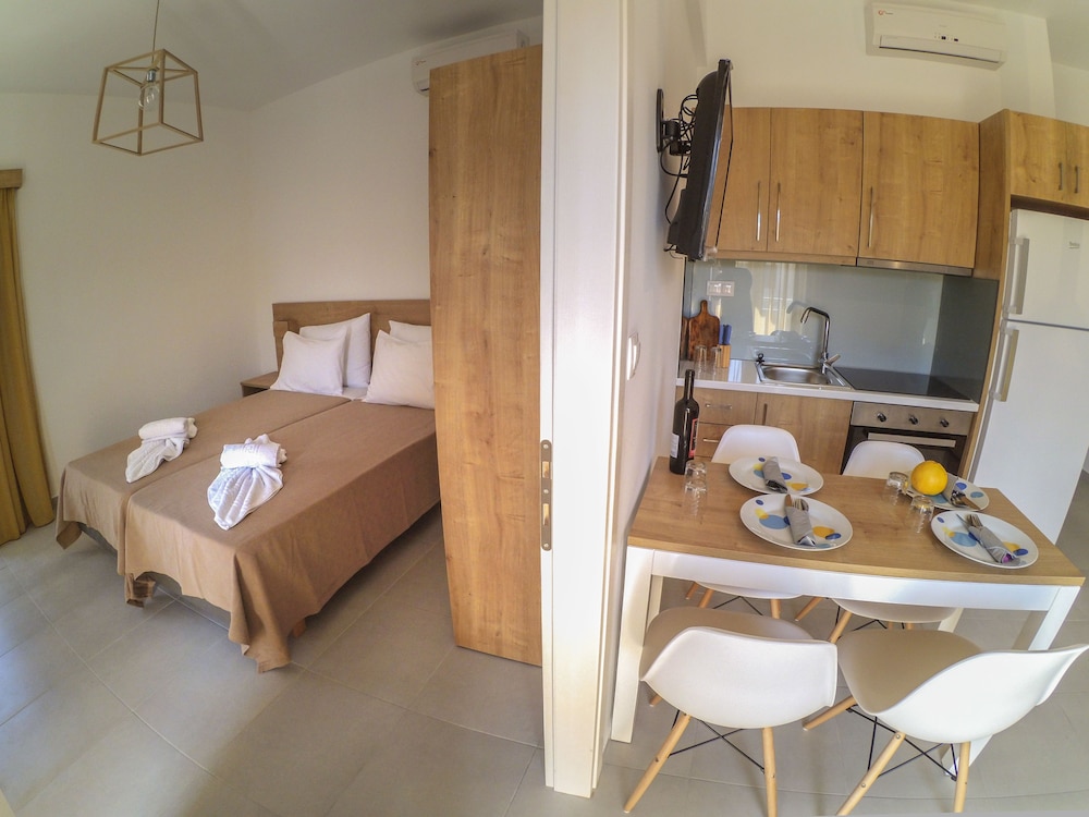 Castell Hotel 25/50