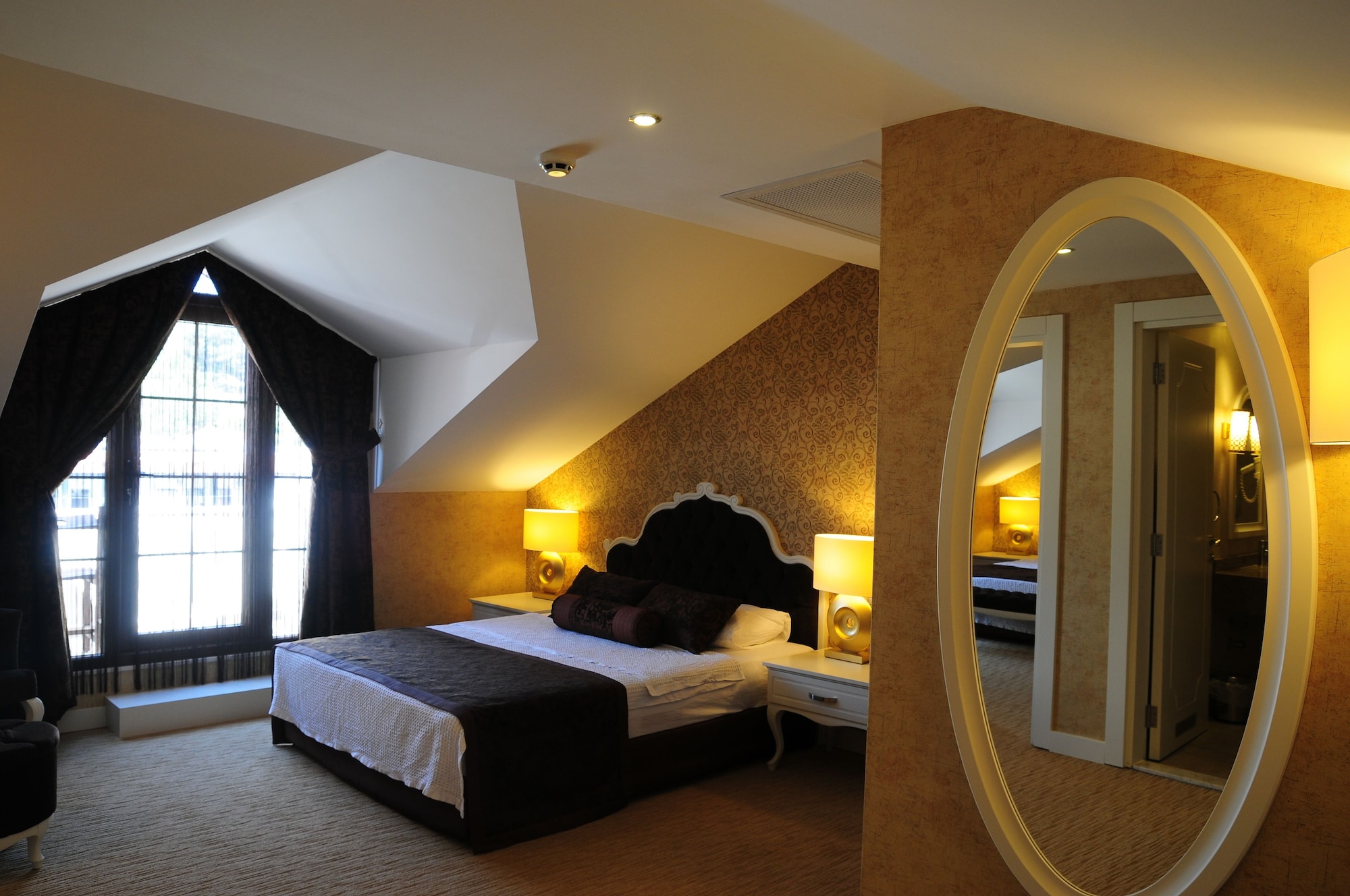 FAMILY, 2 QUEEN BEDS, GARDEN VIEW