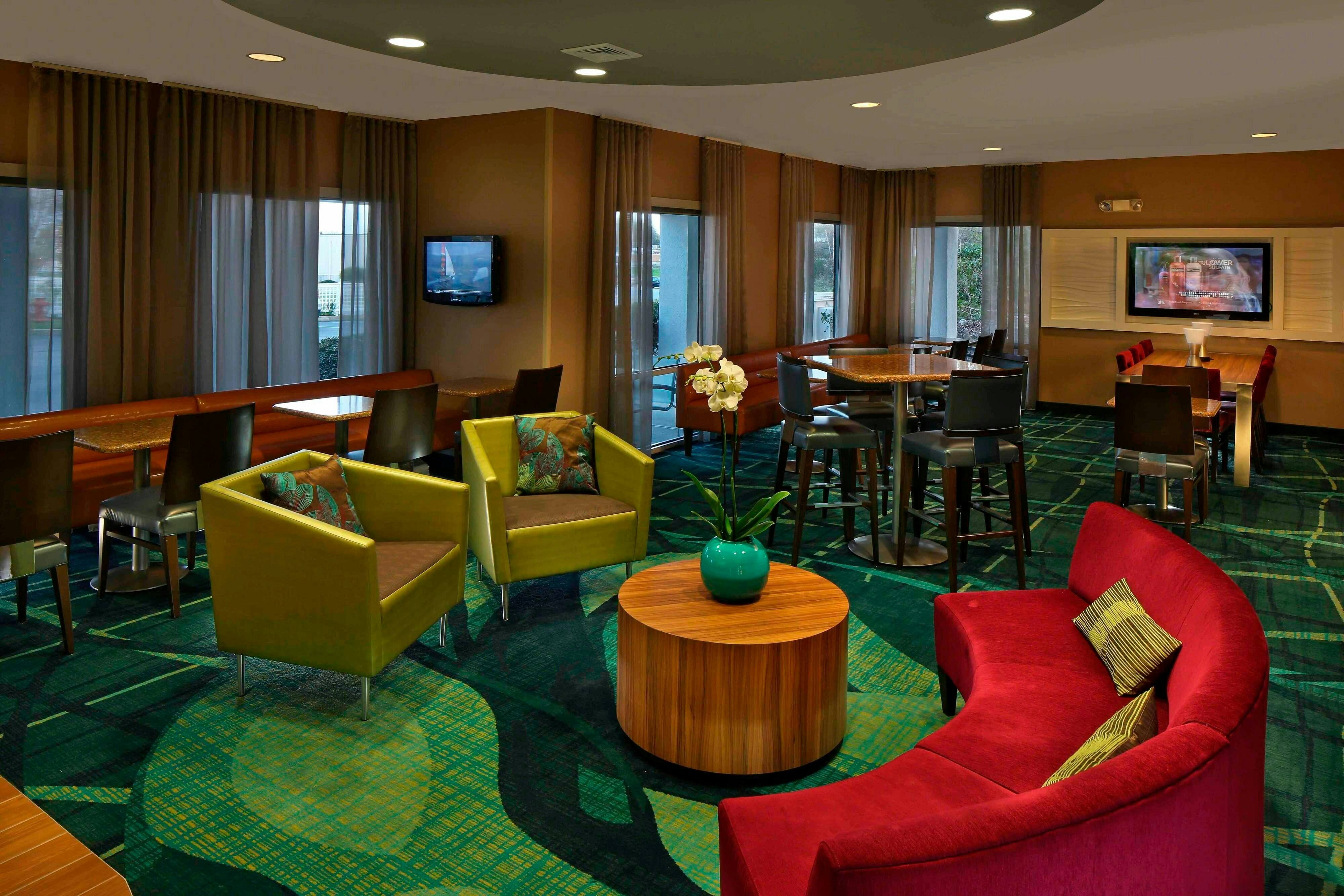 Springhill Suites By Marriott 16/25