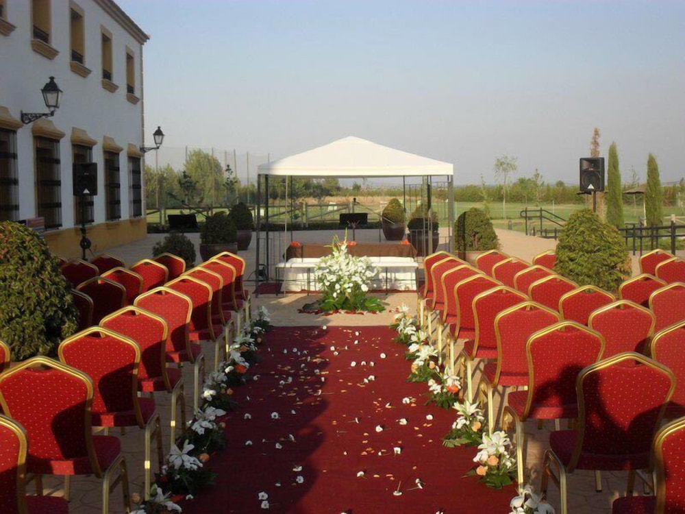 Hotel Cortijo Santa Cruz 17/20