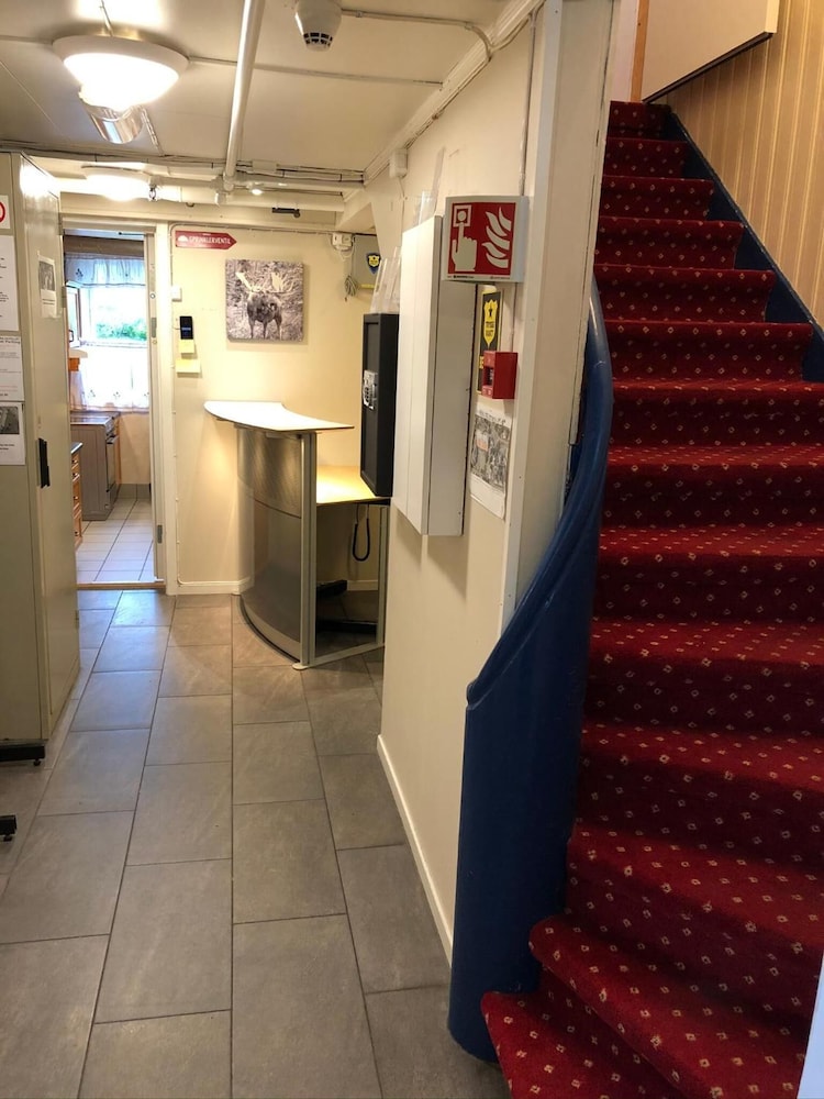 Ami Hotel 3/50